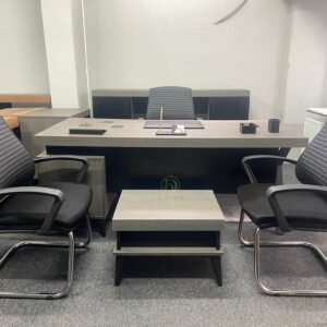 atanan-ofis-makam-takimi-petek-deri-ofis-koltuk-takimi