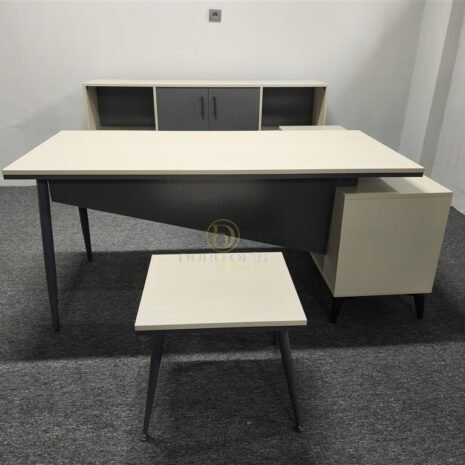 deniz-ofis-makam-takimi-petek-deri-baslikli-ofis-koltuk-takimi-2 deniz-ofis-makam-takimi-petek-deri-baslikli-ofis-koltuk-takimi-2