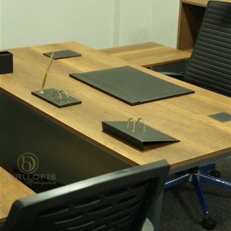 deniz-ofis-makam-takimi-petek-deri-baslikli-ofis-koltuk-takimi deniz-ofis-makam-takimi-petek-deri-baslikli-ofis-koltuk-takimi