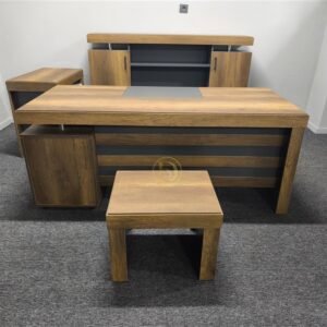nil-ofis-makam-takimi-petek-deri-baslikli-ofis-koltuk-takimi